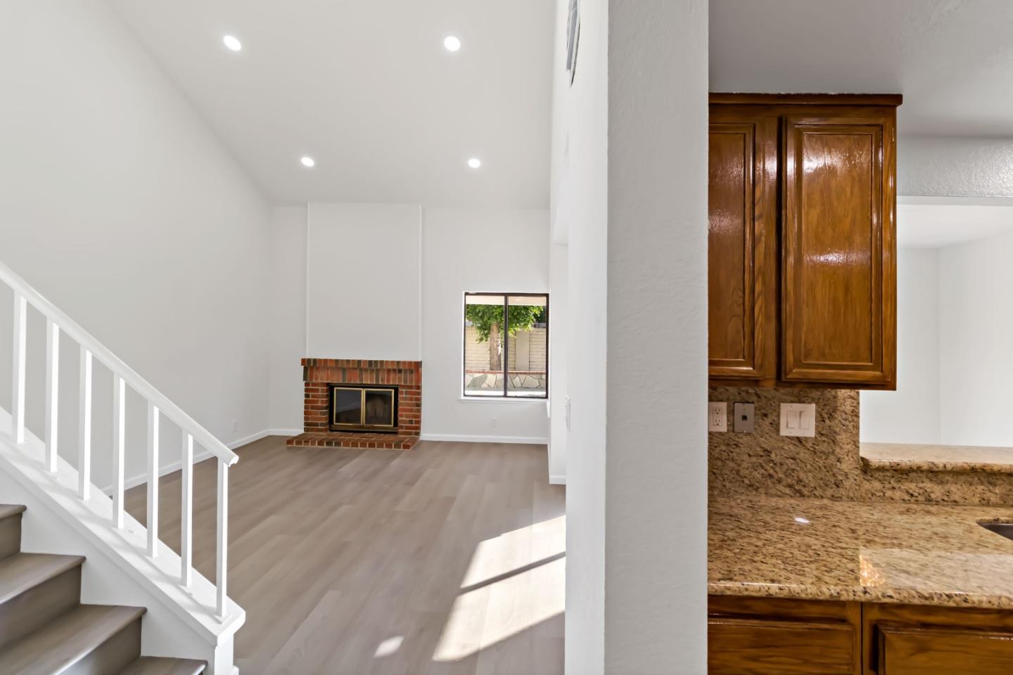 Detail Gallery Image 24 of 67 For 37993 Ponderosa Ter, Fremont,  CA 94536 - 3 Beds | 2/1 Baths