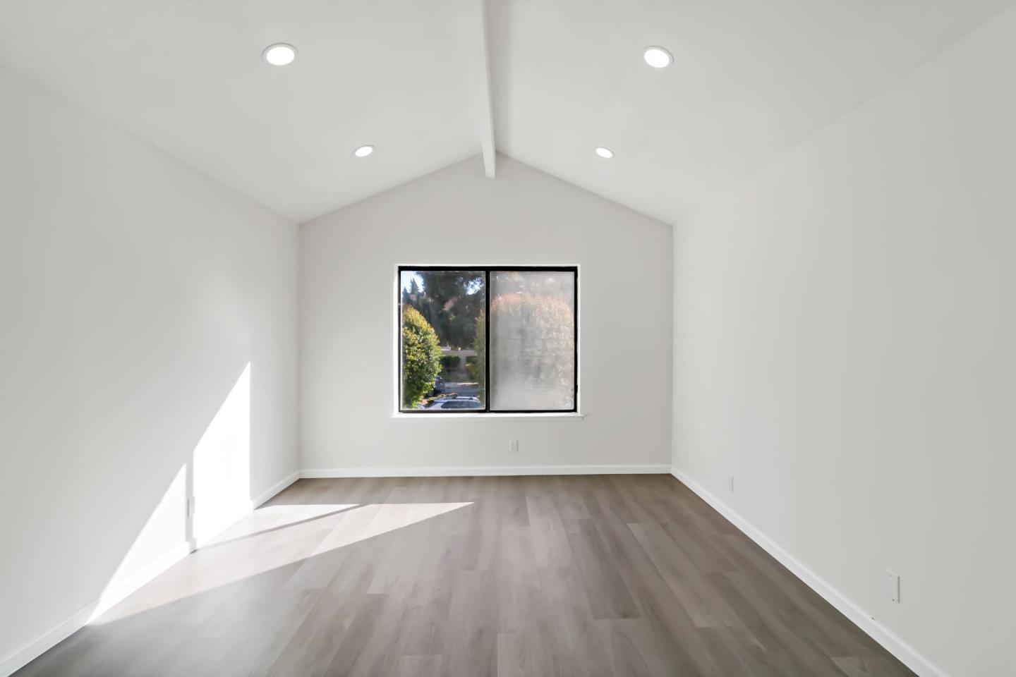 Detail Gallery Image 34 of 67 For 37993 Ponderosa Ter, Fremont,  CA 94536 - 3 Beds | 2/1 Baths