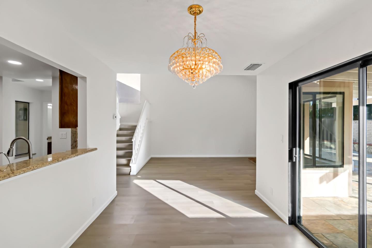 Detail Gallery Image 6 of 67 For 37993 Ponderosa Ter, Fremont,  CA 94536 - 3 Beds | 2/1 Baths