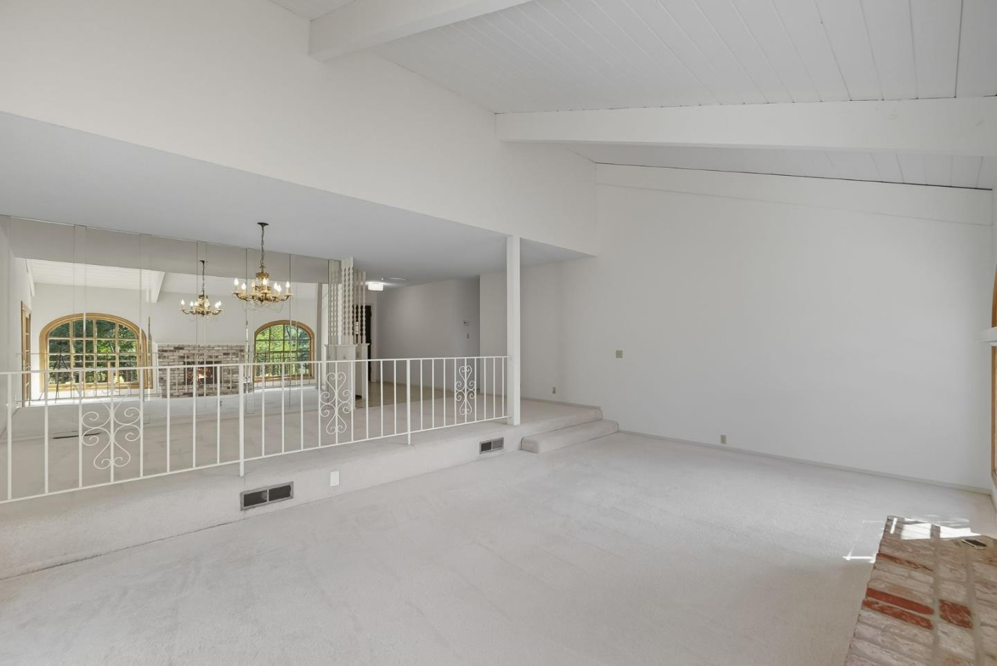 Detail Gallery Image 10 of 46 For 213 Waugh Ave, Santa Cruz,  CA 95065 - 3 Beds | 2 Baths