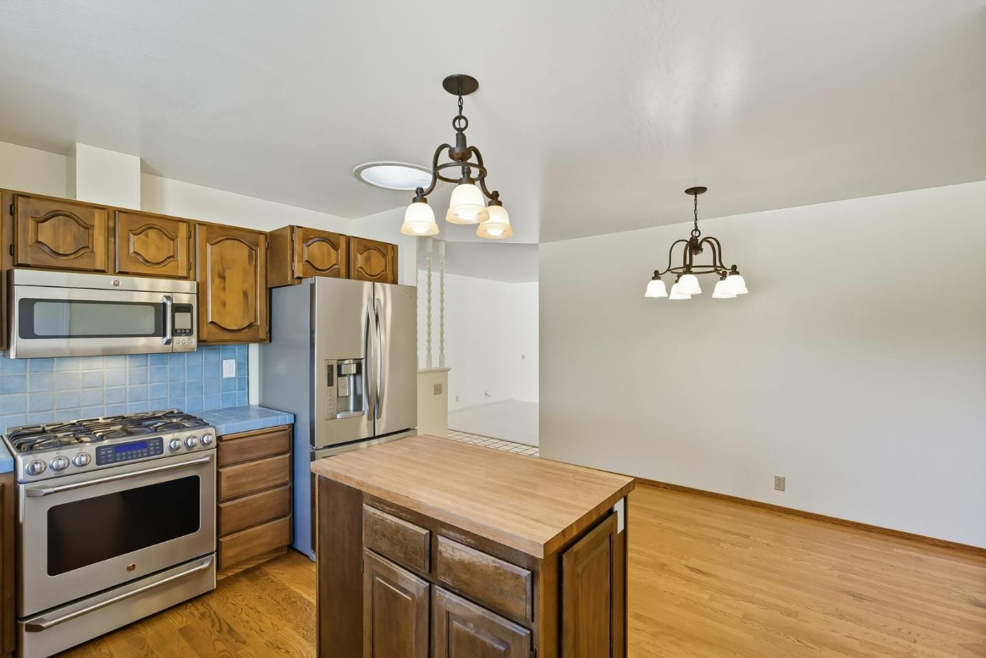 Detail Gallery Image 18 of 46 For 213 Waugh Ave, Santa Cruz,  CA 95065 - 3 Beds | 2 Baths
