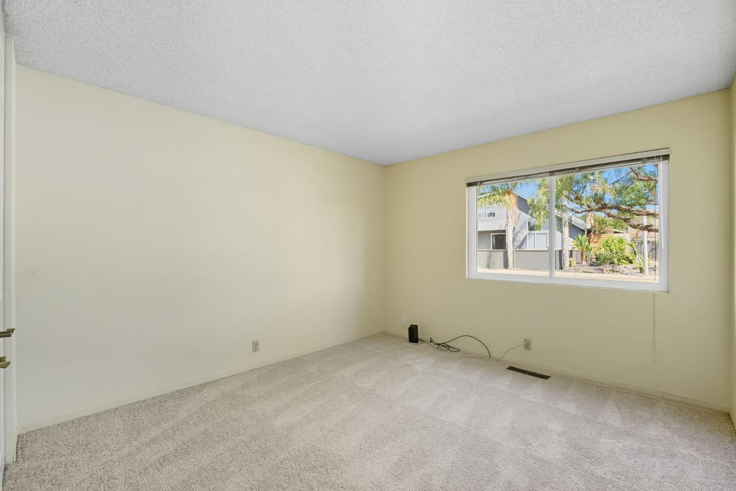 Detail Gallery Image 22 of 46 For 213 Waugh Ave, Santa Cruz,  CA 95065 - 3 Beds | 2 Baths