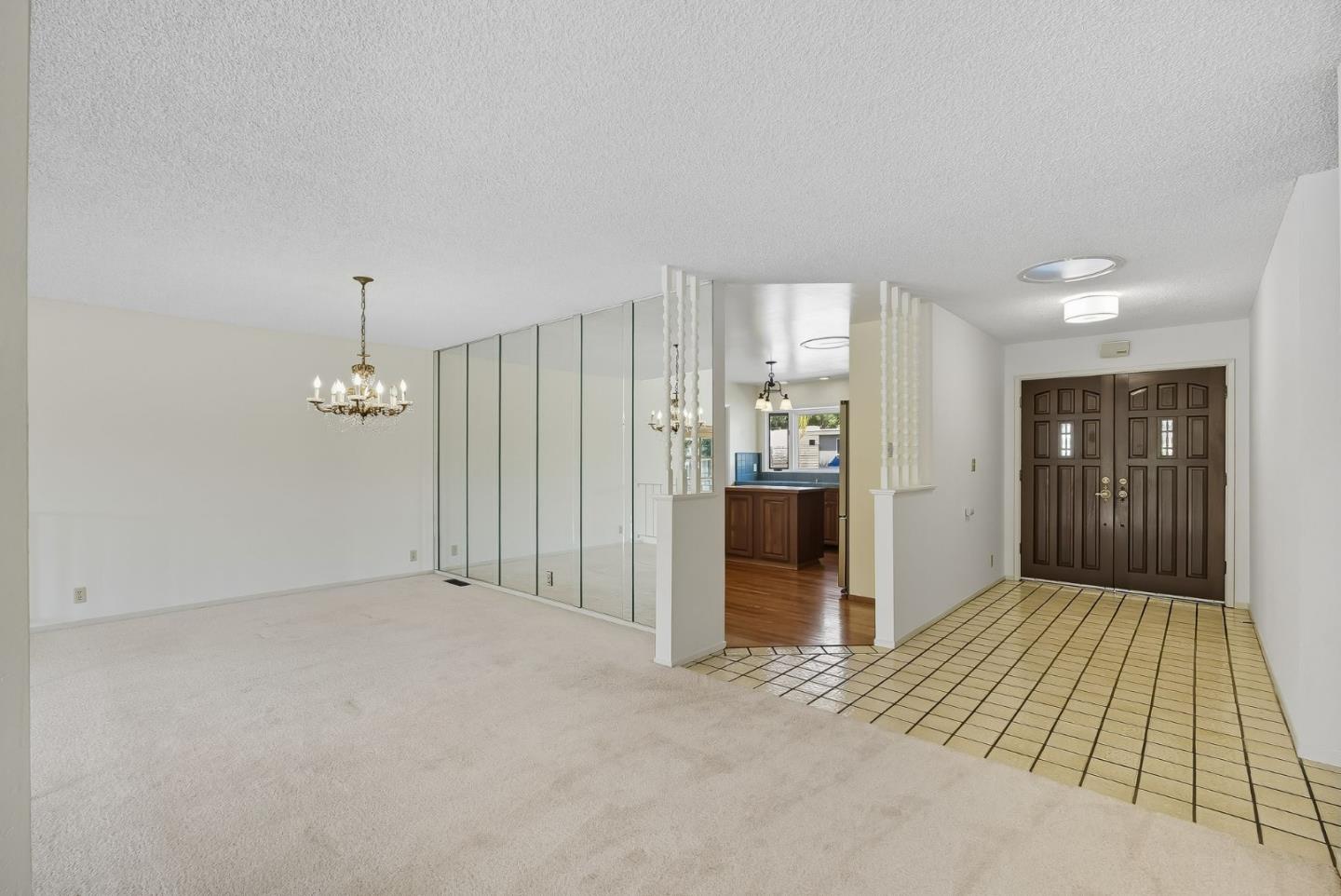 Detail Gallery Image 4 of 46 For 213 Waugh Ave, Santa Cruz,  CA 95065 - 3 Beds | 2 Baths