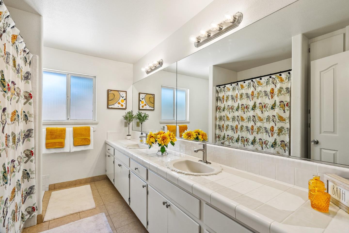 Detail Gallery Image 17 of 37 For 6595 Frankie Ln, Salinas,  CA 93907 - 3 Beds | 2/1 Baths