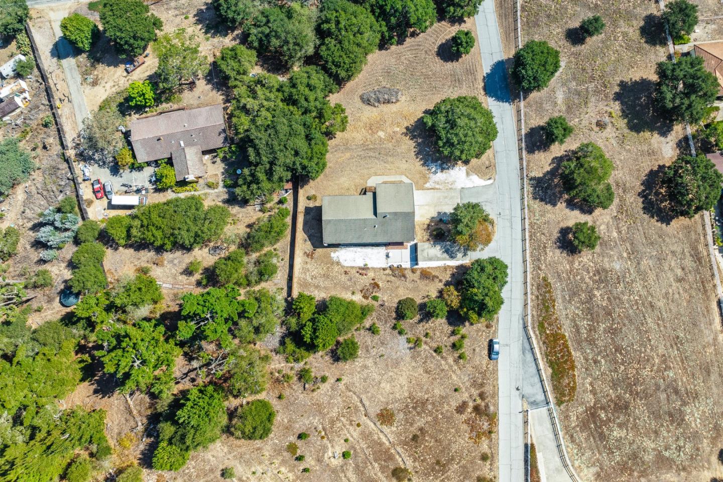 Detail Gallery Image 26 of 37 For 6595 Frankie Ln, Salinas,  CA 93907 - 3 Beds | 2/1 Baths