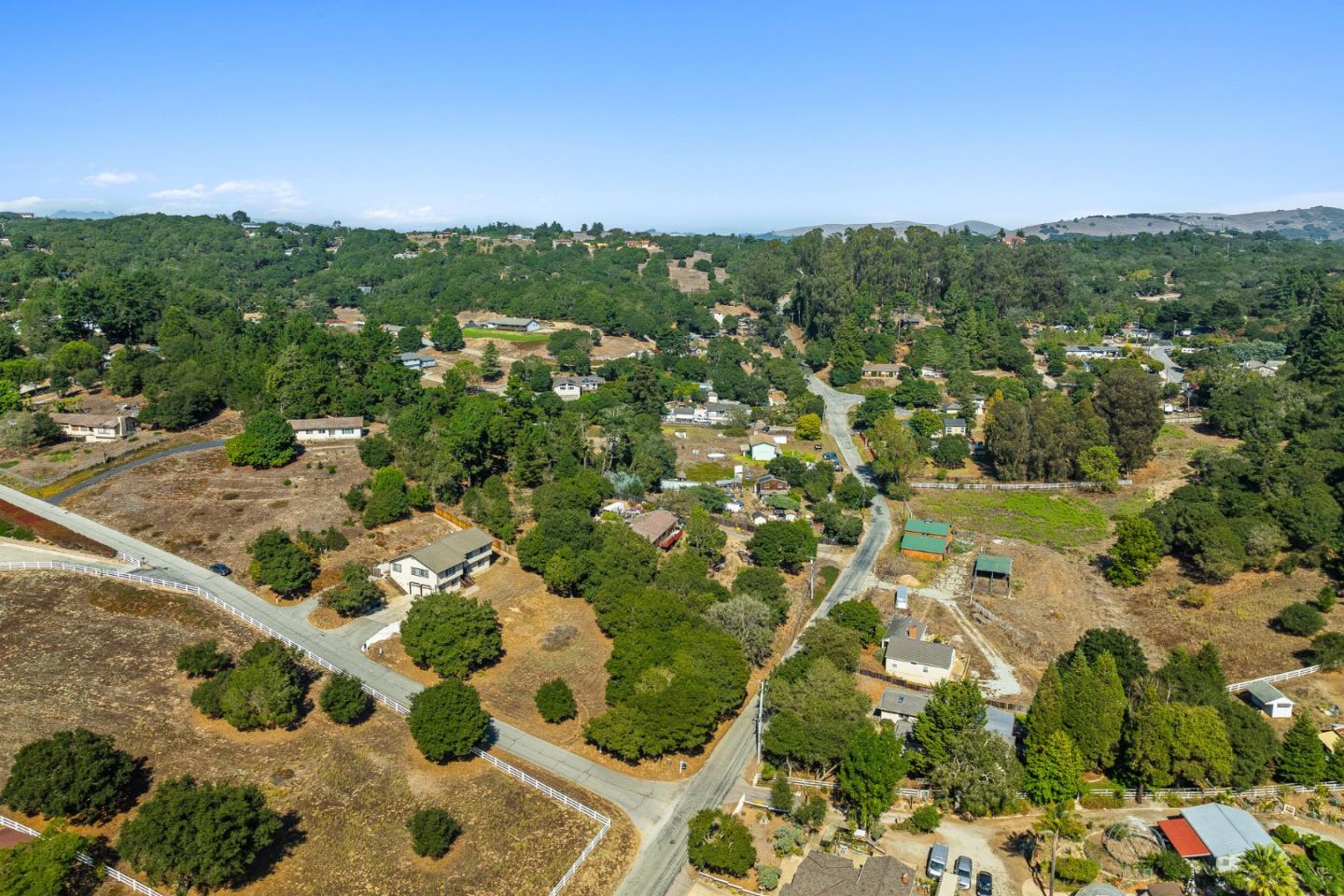 Detail Gallery Image 37 of 37 For 6595 Frankie Ln, Salinas,  CA 93907 - 3 Beds | 2/1 Baths