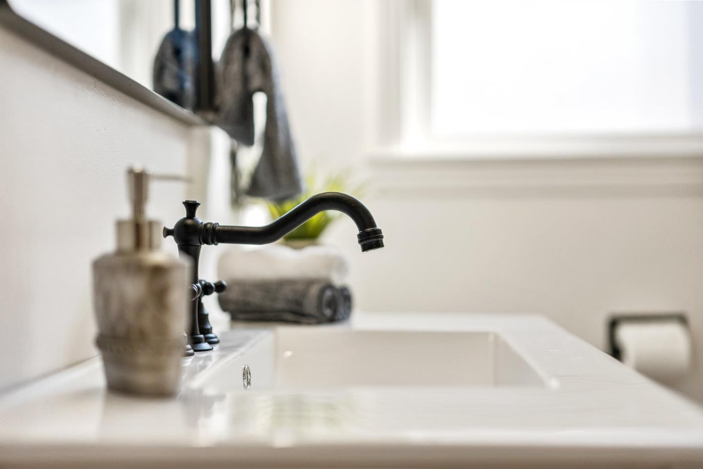 Detail Gallery Image 26 of 41 For 1226 Monroe St, Salinas,  CA 93906 - 3 Beds | 1/1 Baths