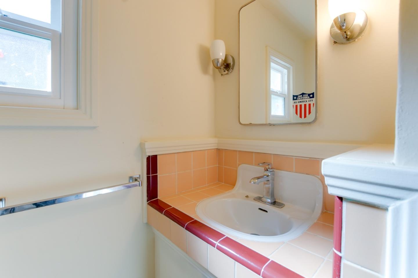 Detail Gallery Image 19 of 46 For 631 S 14th St, San Jose,  CA 95112 - 3 Beds | 2/1 Baths