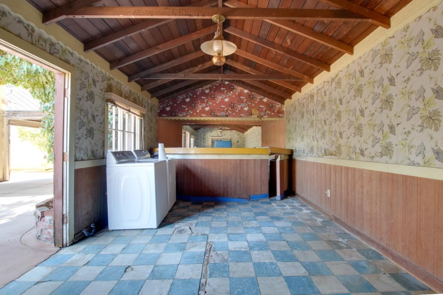 Detail Gallery Image 39 of 46 For 631 S 14th St, San Jose,  CA 95112 - 3 Beds | 2/1 Baths