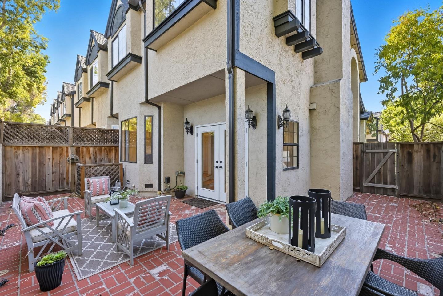 Detail Gallery Image 21 of 22 For 408 Darryl Dr, Campbell,  CA 95008 - 3 Beds | 2/1 Baths