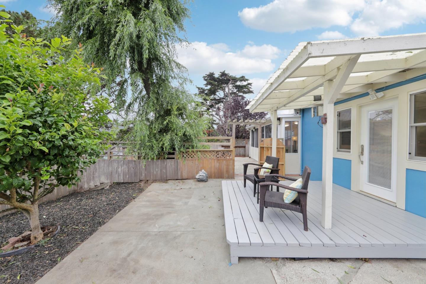 Detail Gallery Image 40 of 54 For 952 Alta Vista Dr, Pacifica,  CA 94044 - 3 Beds | 3 Baths