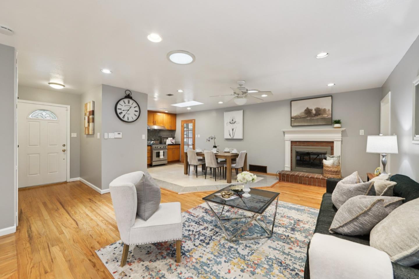 Detail Gallery Image 6 of 54 For 952 Alta Vista Dr, Pacifica,  CA 94044 - 3 Beds | 3 Baths