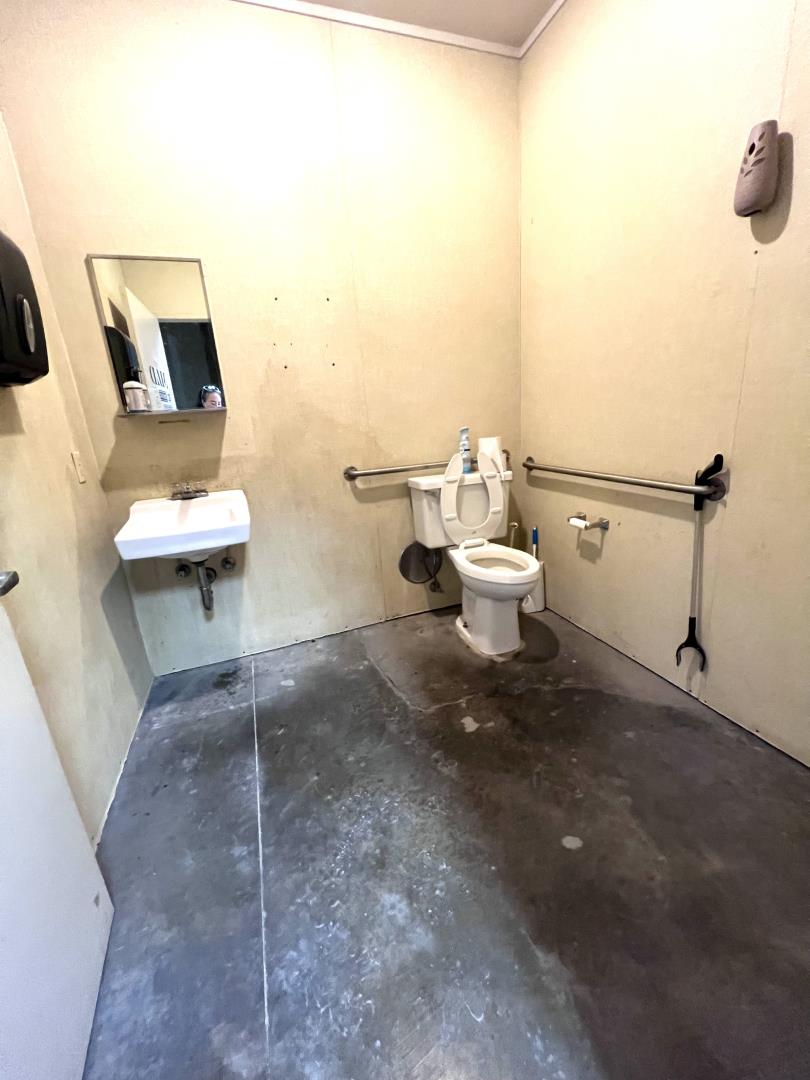 Detail Gallery Image 3 of 14 For 432 N Canal St #9,  South San Francisco,  CA 94080 - – Beds | – Baths