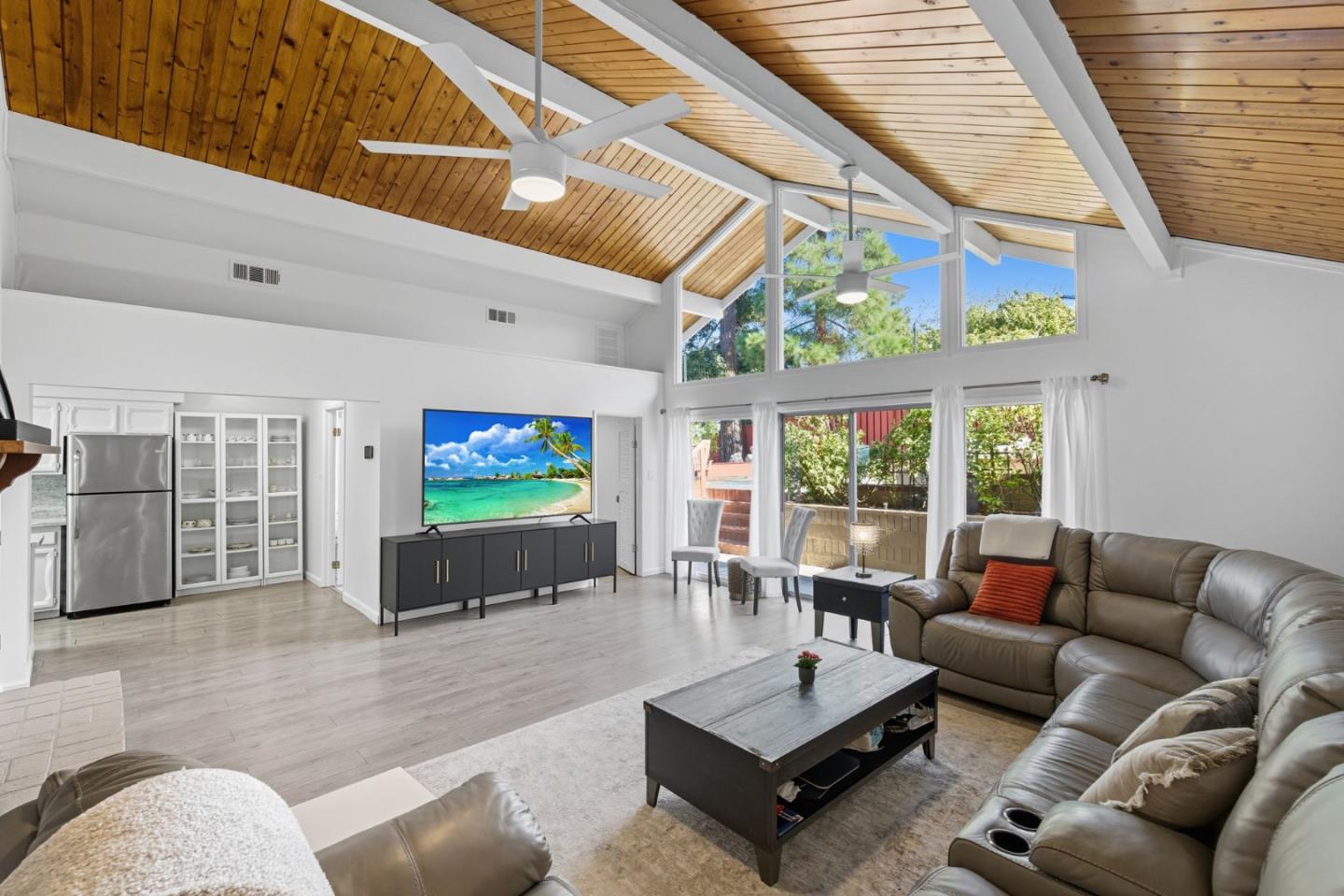 Detail Gallery Image 23 of 70 For 217 W 40th Ave, San Mateo,  CA 94403 - 3 Beds | 2 Baths