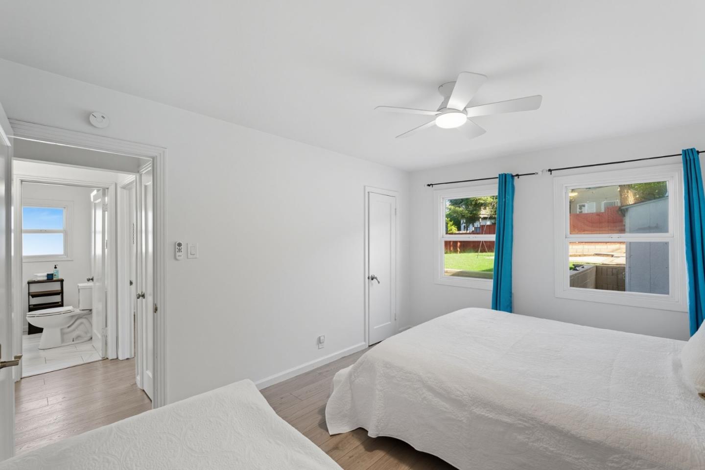 Detail Gallery Image 31 of 70 For 217 W 40th Ave, San Mateo,  CA 94403 - 3 Beds | 2 Baths