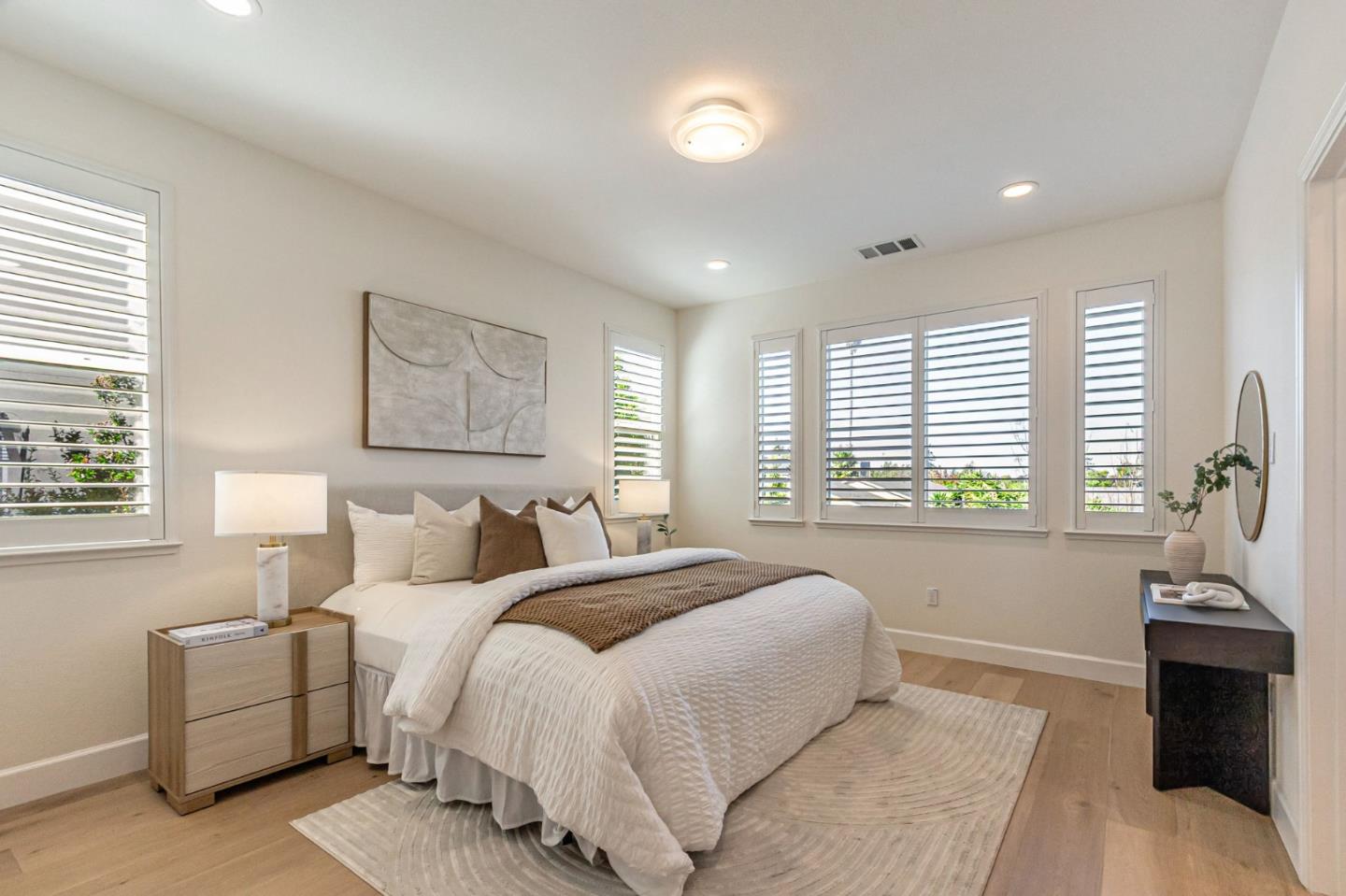 Detail Gallery Image 15 of 34 For 399 Charles Morris Ter, Sunnyvale,  CA 94085 - 3 Beds | 2/1 Baths