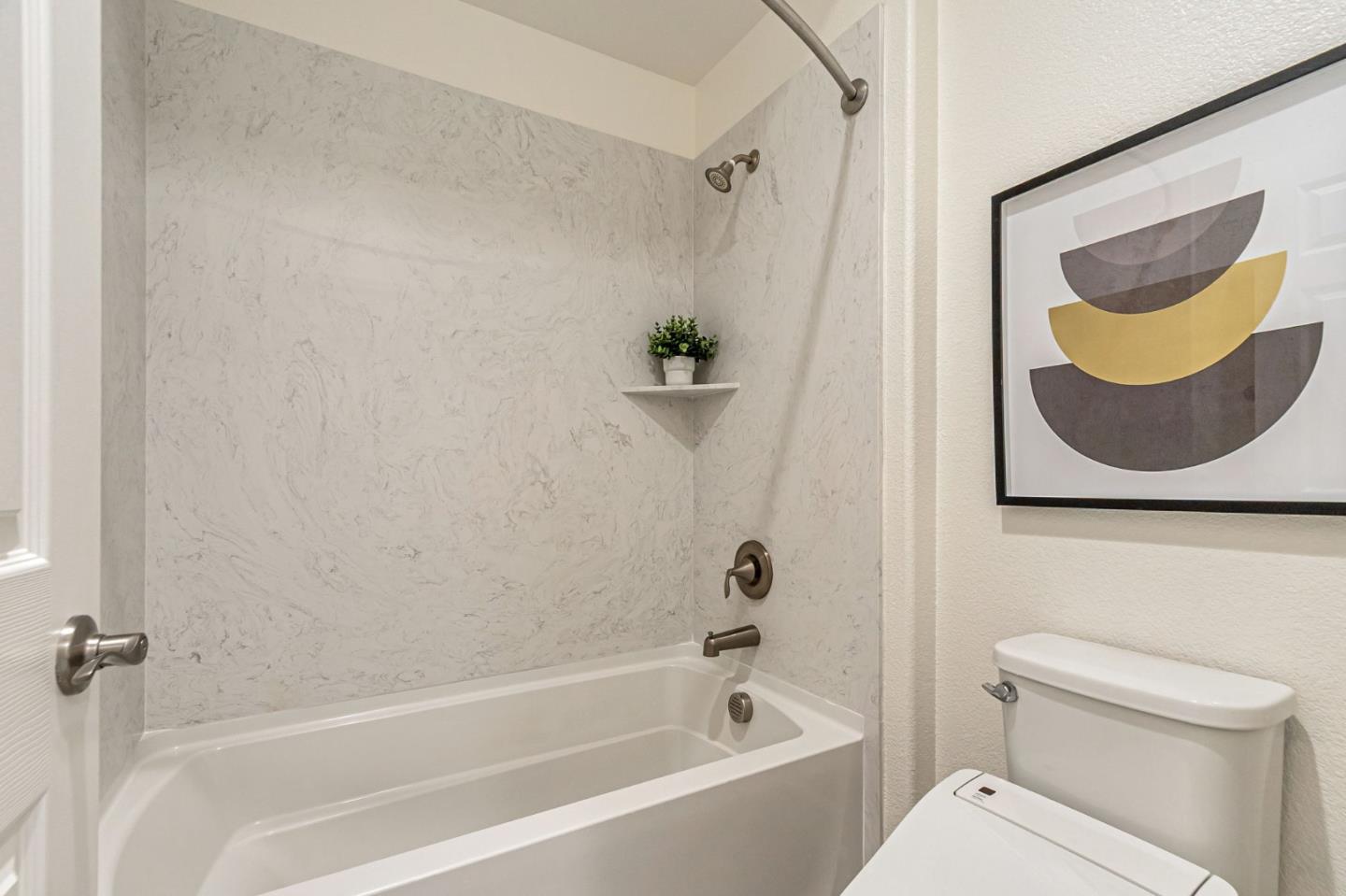 Detail Gallery Image 25 of 34 For 399 Charles Morris Ter, Sunnyvale,  CA 94085 - 3 Beds | 2/1 Baths