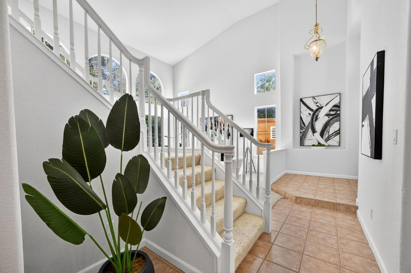 Detail Gallery Image 17 of 45 For 1469 Eagles Nest Ln, Gilroy,  CA 95020 - 4 Beds | 2/1 Baths