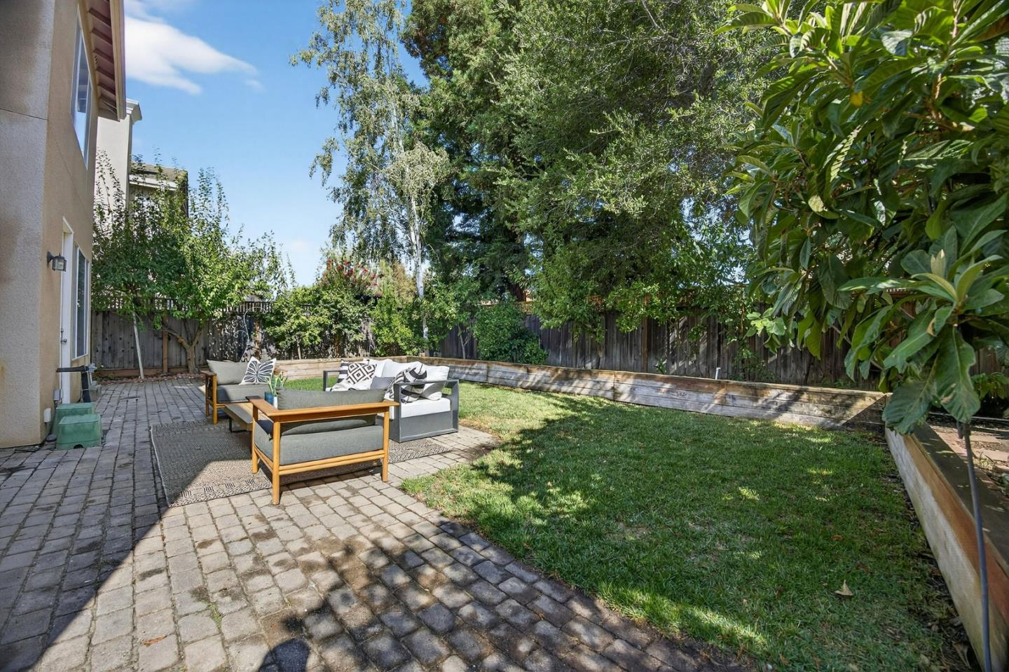 Detail Gallery Image 38 of 45 For 1469 Eagles Nest Ln, Gilroy,  CA 95020 - 4 Beds | 2/1 Baths