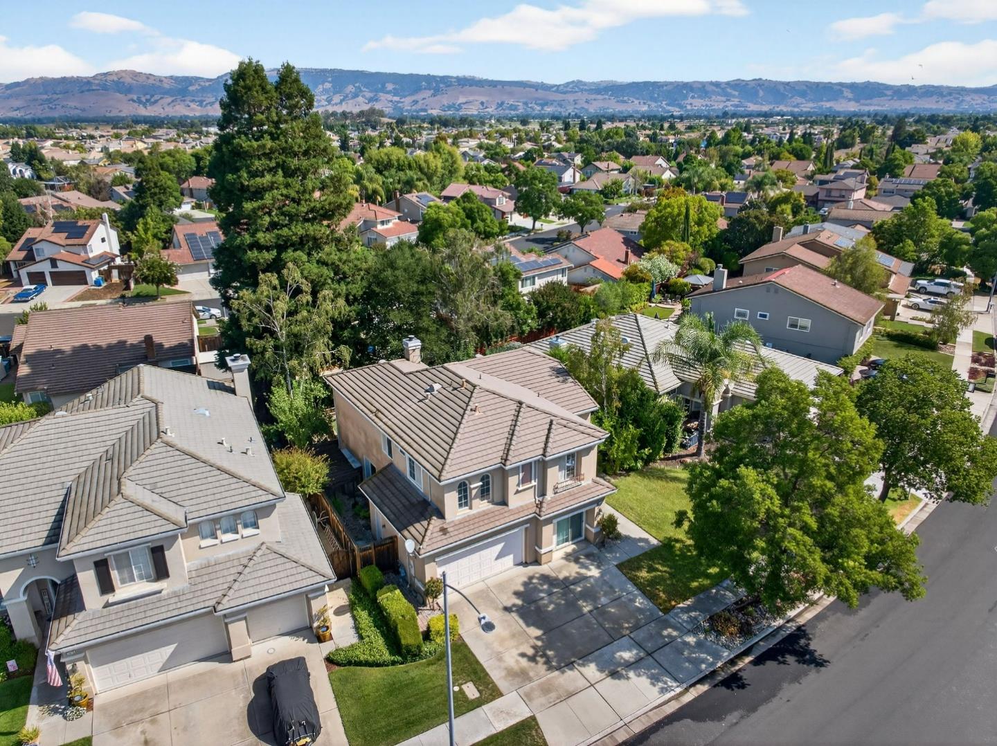 Detail Gallery Image 42 of 45 For 1469 Eagles Nest Ln, Gilroy,  CA 95020 - 4 Beds | 2/1 Baths