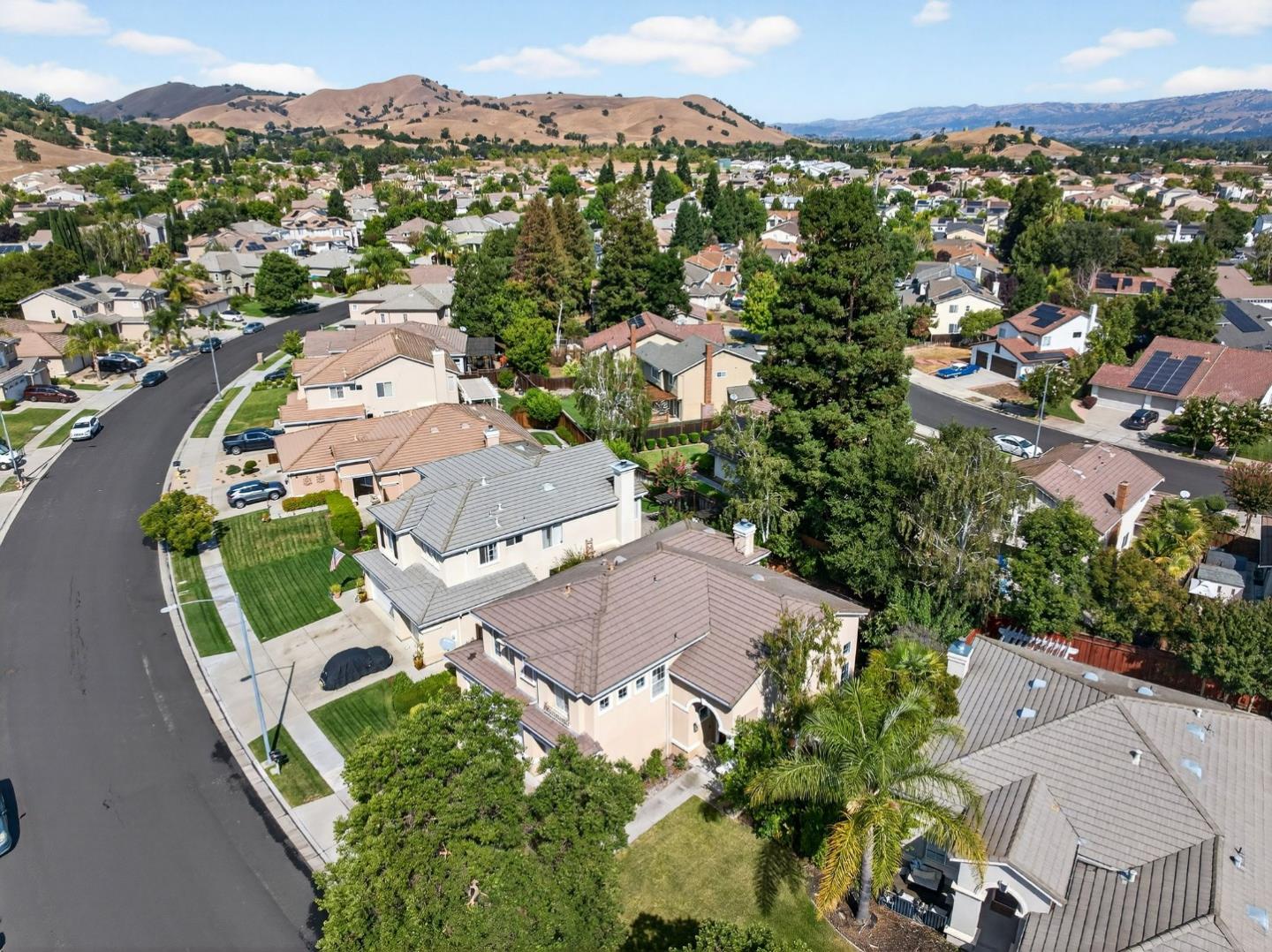 Detail Gallery Image 43 of 45 For 1469 Eagles Nest Ln, Gilroy,  CA 95020 - 4 Beds | 2/1 Baths