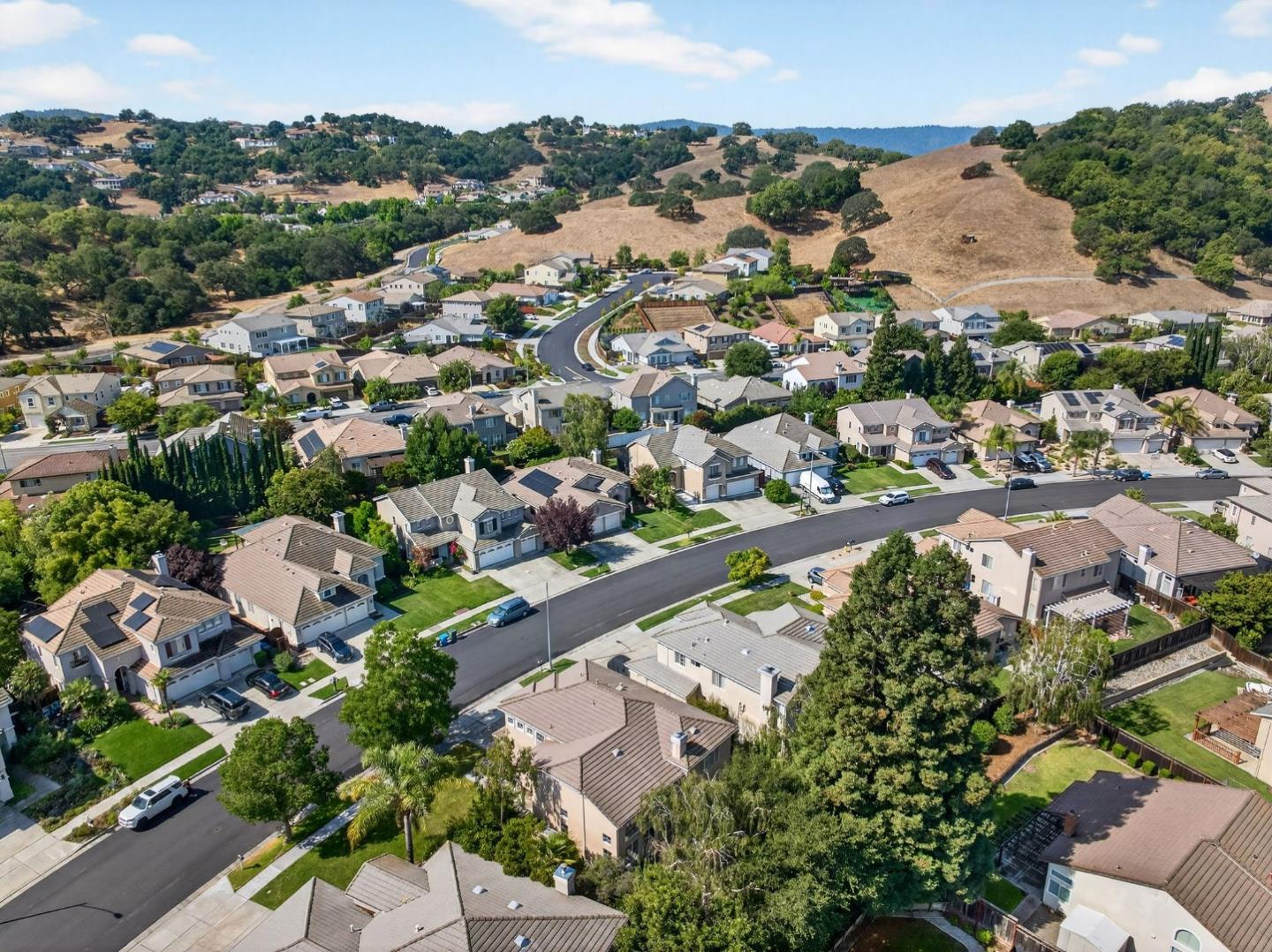 Detail Gallery Image 45 of 45 For 1469 Eagles Nest Ln, Gilroy,  CA 95020 - 4 Beds | 2/1 Baths
