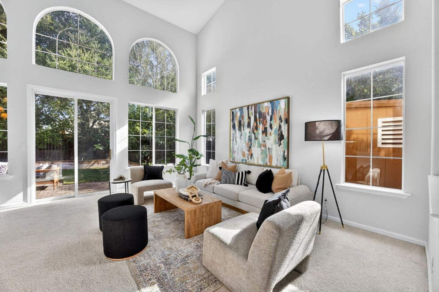 Detail Gallery Image 6 of 45 For 1469 Eagles Nest Ln, Gilroy,  CA 95020 - 4 Beds | 2/1 Baths