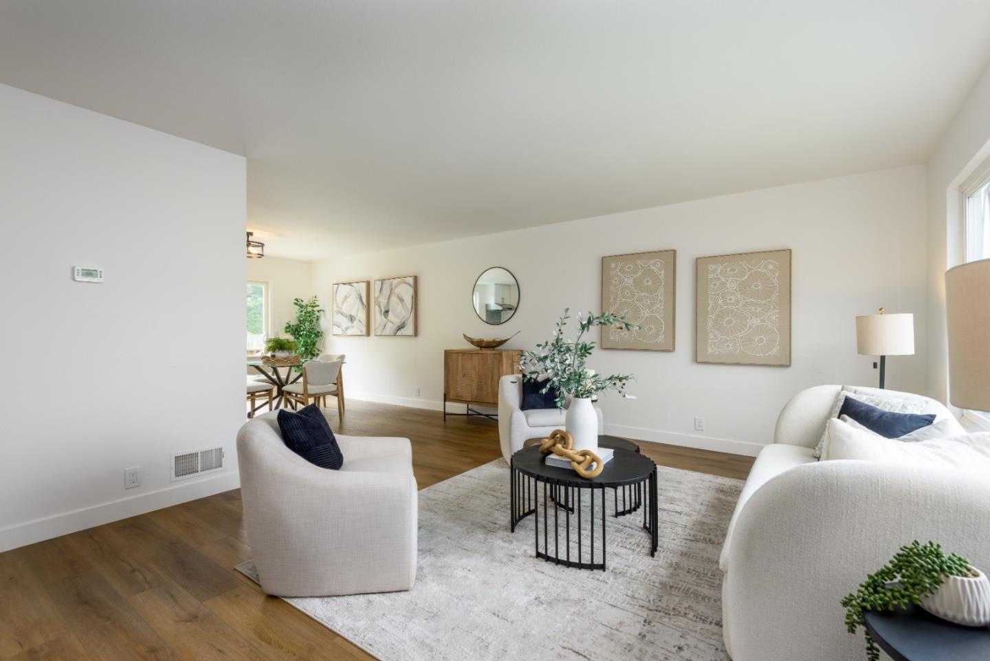 Detail Gallery Image 3 of 29 For 618 Foothill Dr, Pacifica,  CA 94044 - 3 Beds | 1/1 Baths