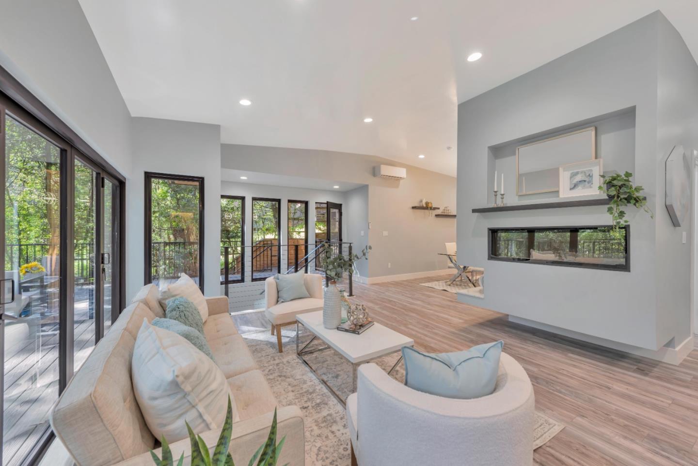 Detail Gallery Image 32 of 71 For 7032 Sayre Dr, Oakland,  CA 94611 - 5 Beds | 3/1 Baths