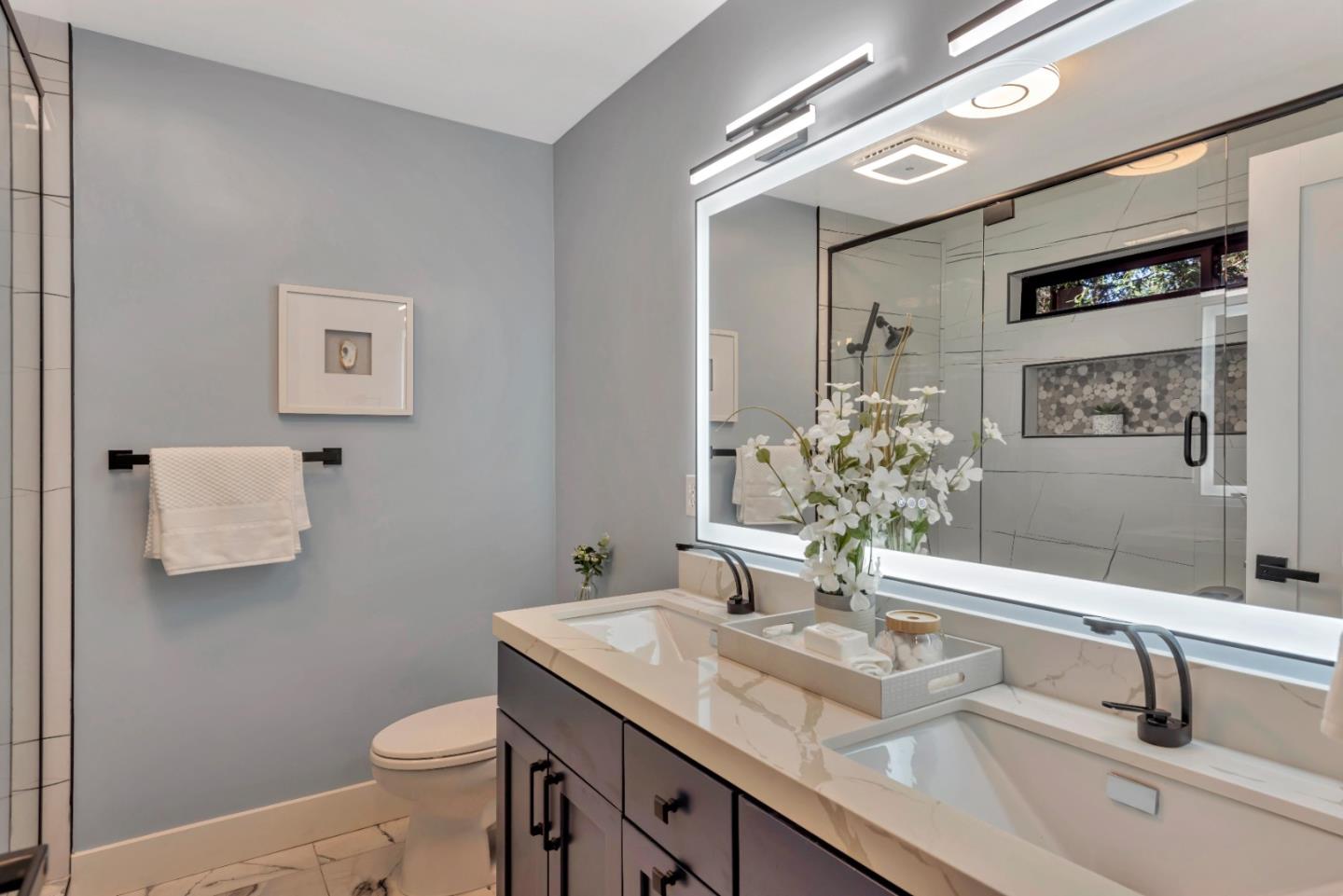 Detail Gallery Image 49 of 71 For 7032 Sayre Dr, Oakland,  CA 94611 - 5 Beds | 3/1 Baths