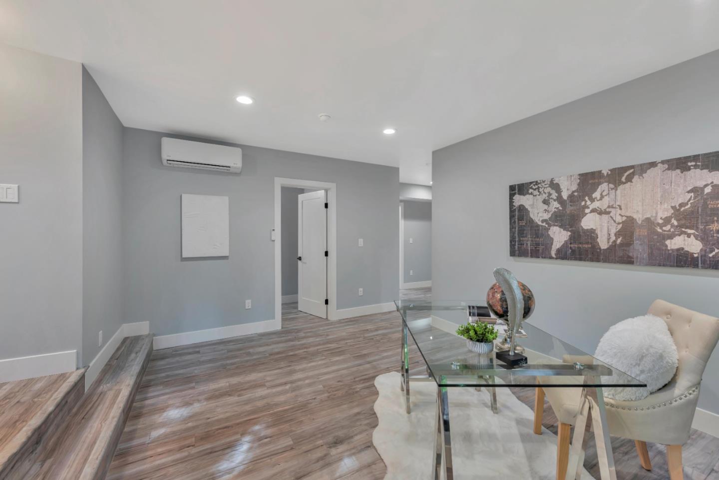 Detail Gallery Image 54 of 71 For 7032 Sayre Dr, Oakland,  CA 94611 - 5 Beds | 3/1 Baths