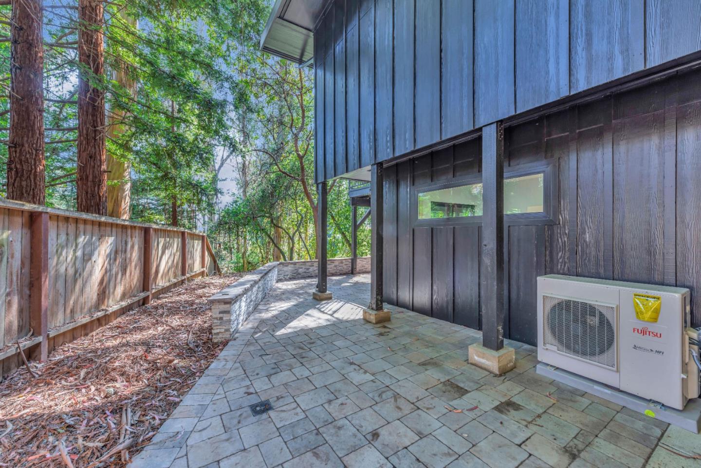 Detail Gallery Image 67 of 71 For 7032 Sayre Dr, Oakland,  CA 94611 - 5 Beds | 3/1 Baths