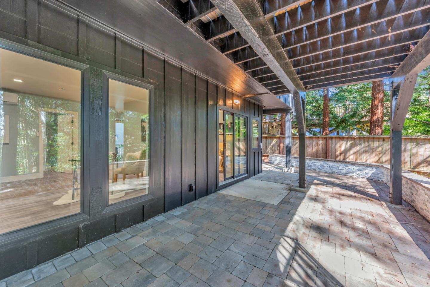 Detail Gallery Image 70 of 71 For 7032 Sayre Dr, Oakland,  CA 94611 - 5 Beds | 3/1 Baths