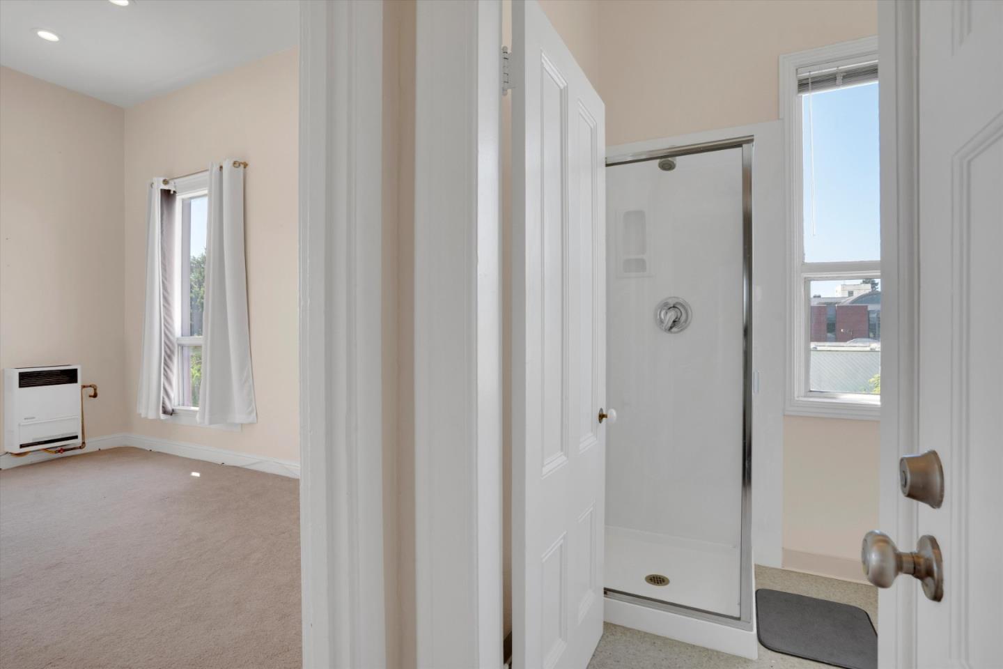 Detail Gallery Image 26 of 40 For 2310 Pacific Ave, Alameda,  CA 94501 - – Beds | – Baths