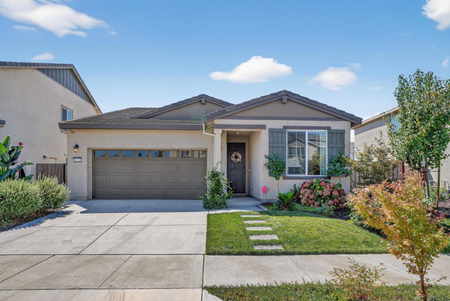 6712 Mount Elbrus Way, Stockton, CA 95219