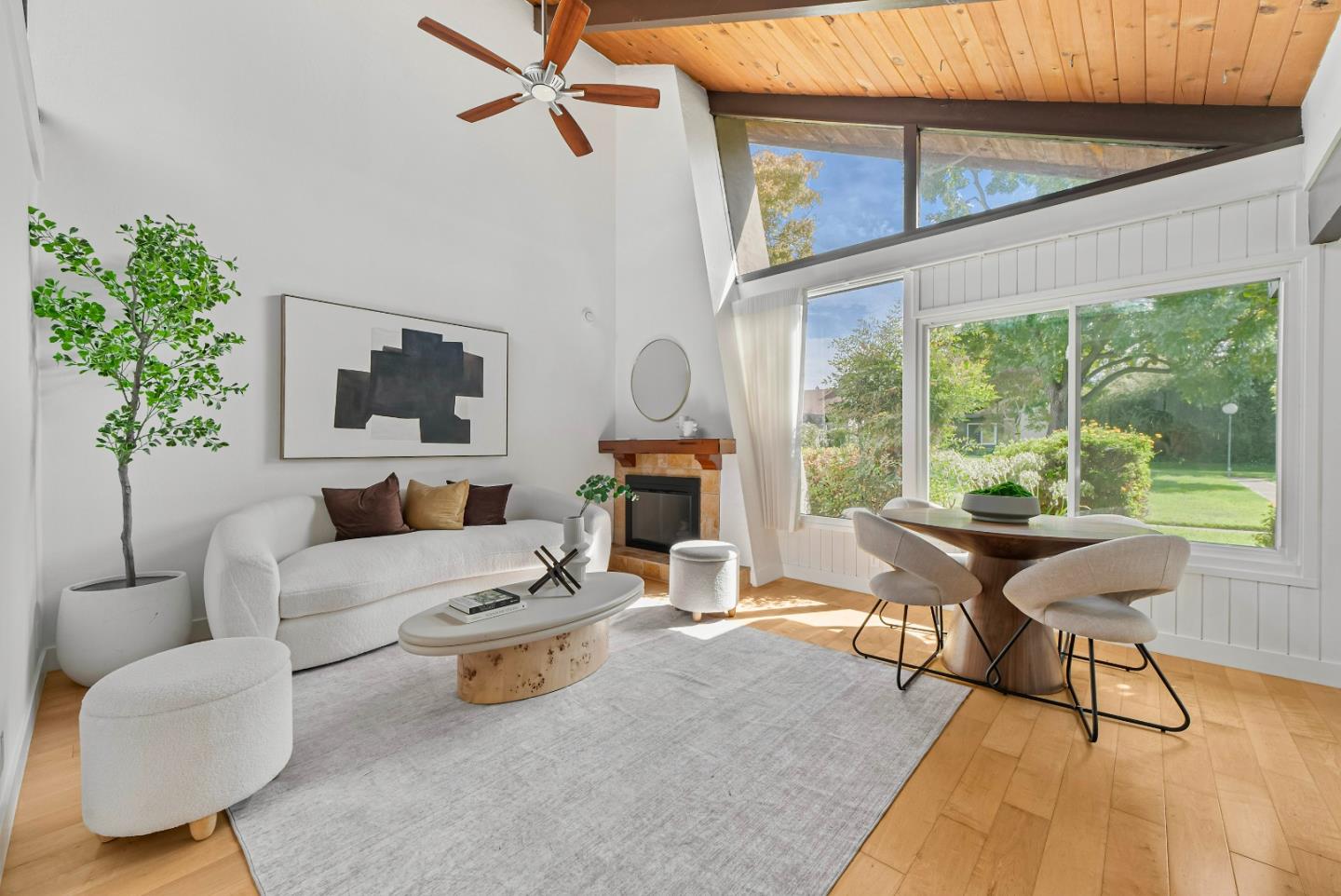 Detail Gallery Image 1 of 32 For 71 Gladys Ave, Mountain View,  CA 94043 - 2 Beds | 2 Baths
