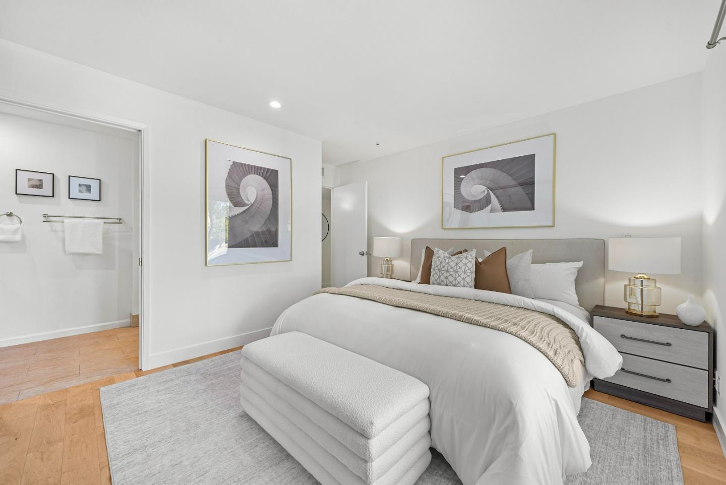Detail Gallery Image 13 of 32 For 71 Gladys Ave, Mountain View,  CA 94043 - 2 Beds | 2 Baths