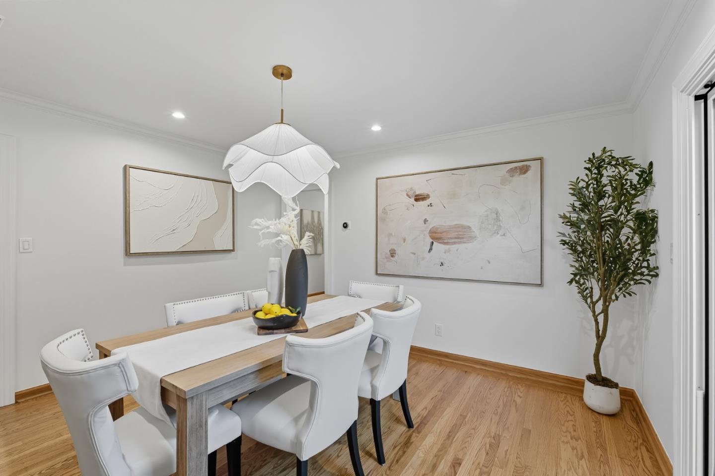 Detail Gallery Image 15 of 43 For 1463 Greenwood Ave, San Carlos,  CA 94070 - 3 Beds | 2 Baths