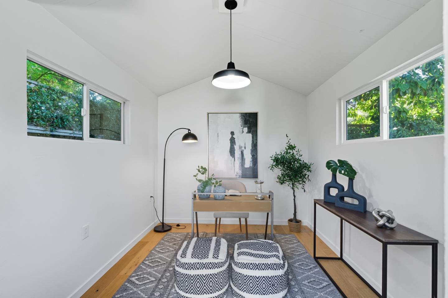 Detail Gallery Image 32 of 43 For 1463 Greenwood Ave, San Carlos,  CA 94070 - 3 Beds | 2 Baths