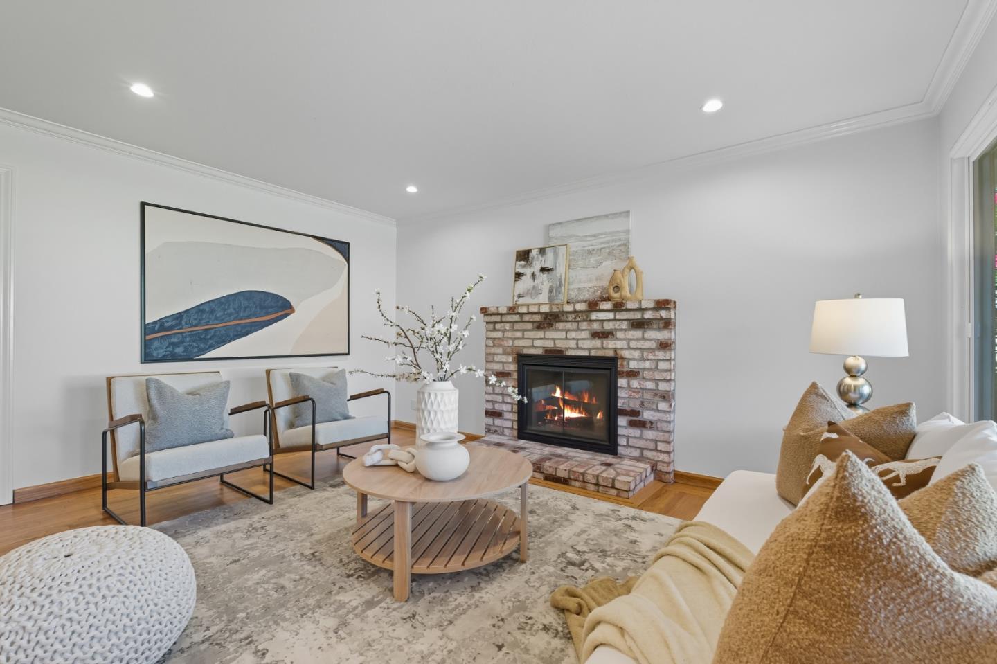 Detail Gallery Image 8 of 43 For 1463 Greenwood Ave, San Carlos,  CA 94070 - 3 Beds | 2 Baths