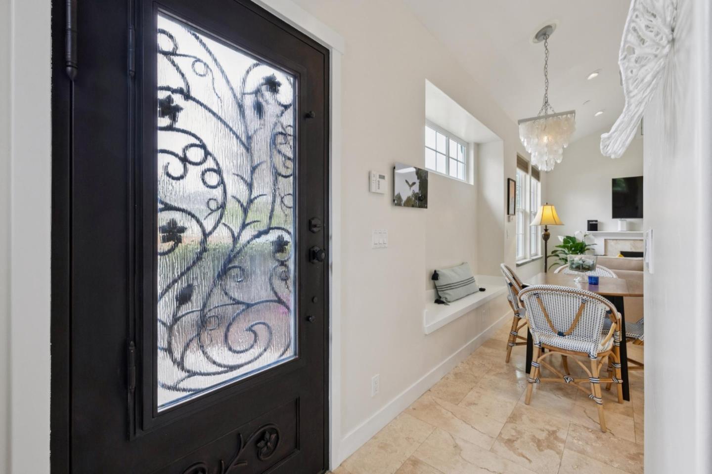 Detail Gallery Image 10 of 38 For 484 Poplar St, Half Moon Bay,  CA 94019 - 2 Beds | 2 Baths