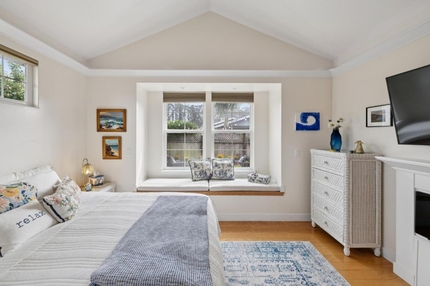 Detail Gallery Image 27 of 38 For 484 Poplar St, Half Moon Bay,  CA 94019 - 2 Beds | 2 Baths