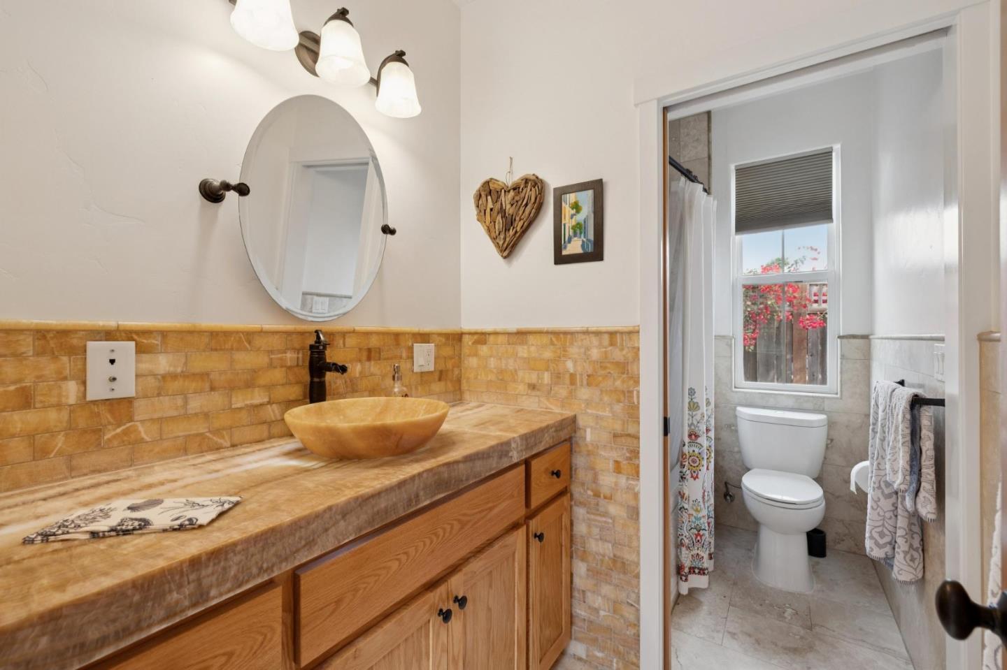 Detail Gallery Image 30 of 38 For 484 Poplar St, Half Moon Bay,  CA 94019 - 2 Beds | 2 Baths