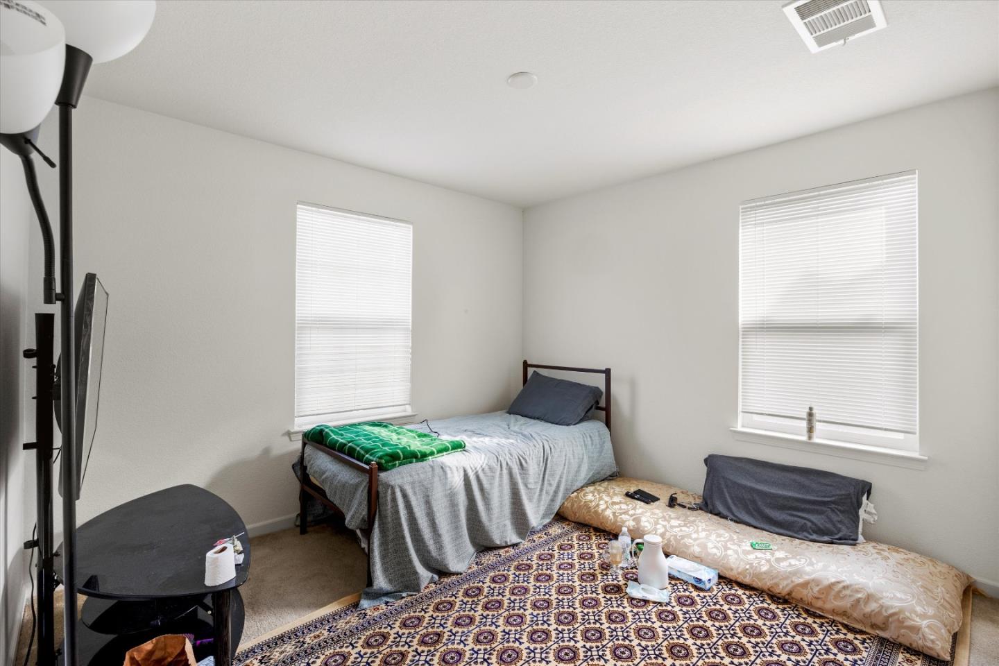 Detail Gallery Image 14 of 25 For 10000 Asilomar Ln, Elk Grove,  CA 95757 - 4 Beds | 2/1 Baths