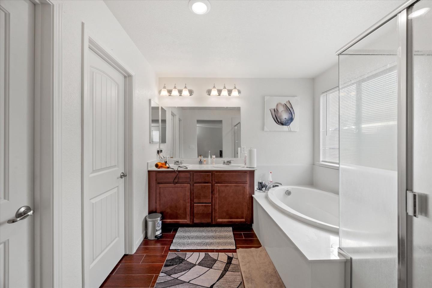 Detail Gallery Image 18 of 25 For 10000 Asilomar Ln, Elk Grove,  CA 95757 - 4 Beds | 2/1 Baths