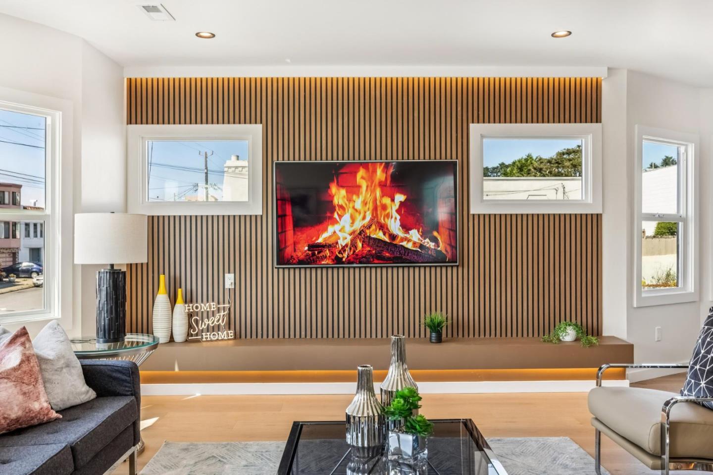 Detail Gallery Image 16 of 80 For 2300 29th Ave, San Francisco,  CA 94116 - 4 Beds | 4 Baths