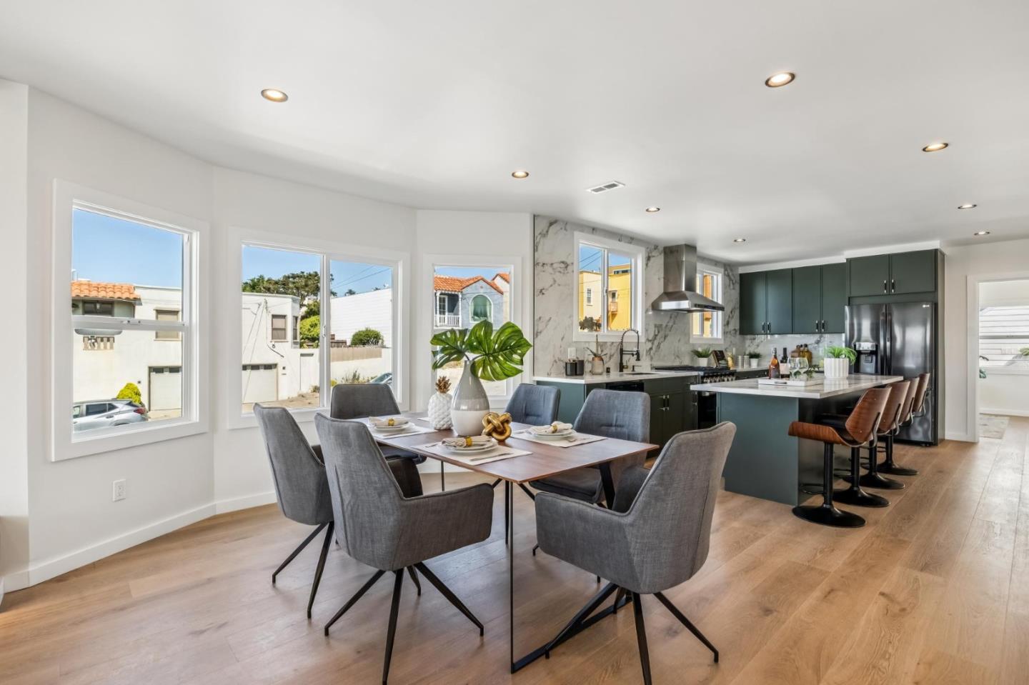 Detail Gallery Image 20 of 80 For 2300 29th Ave, San Francisco,  CA 94116 - 4 Beds | 4 Baths