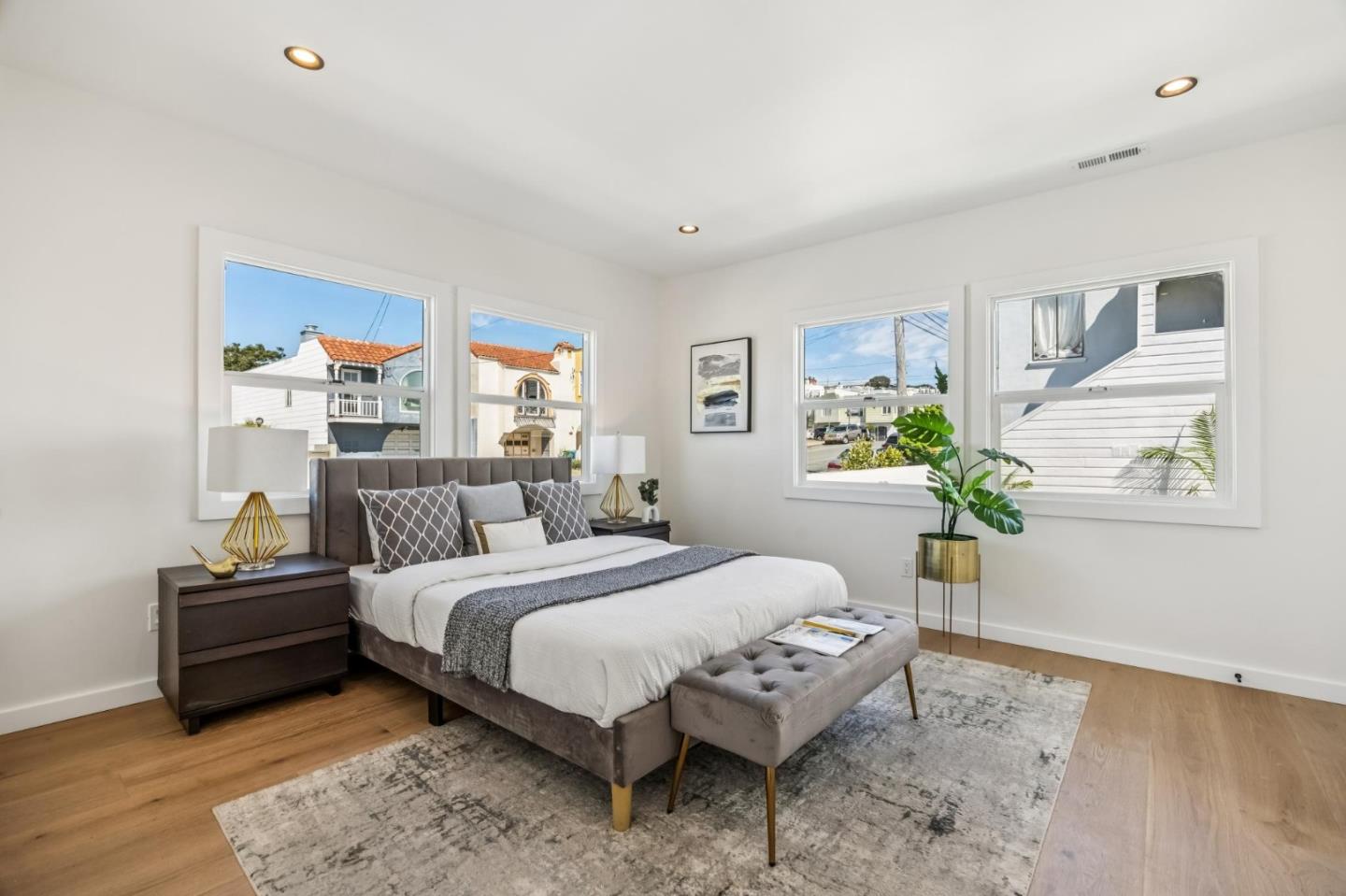 Detail Gallery Image 31 of 80 For 2300 29th Ave, San Francisco,  CA 94116 - 4 Beds | 4 Baths