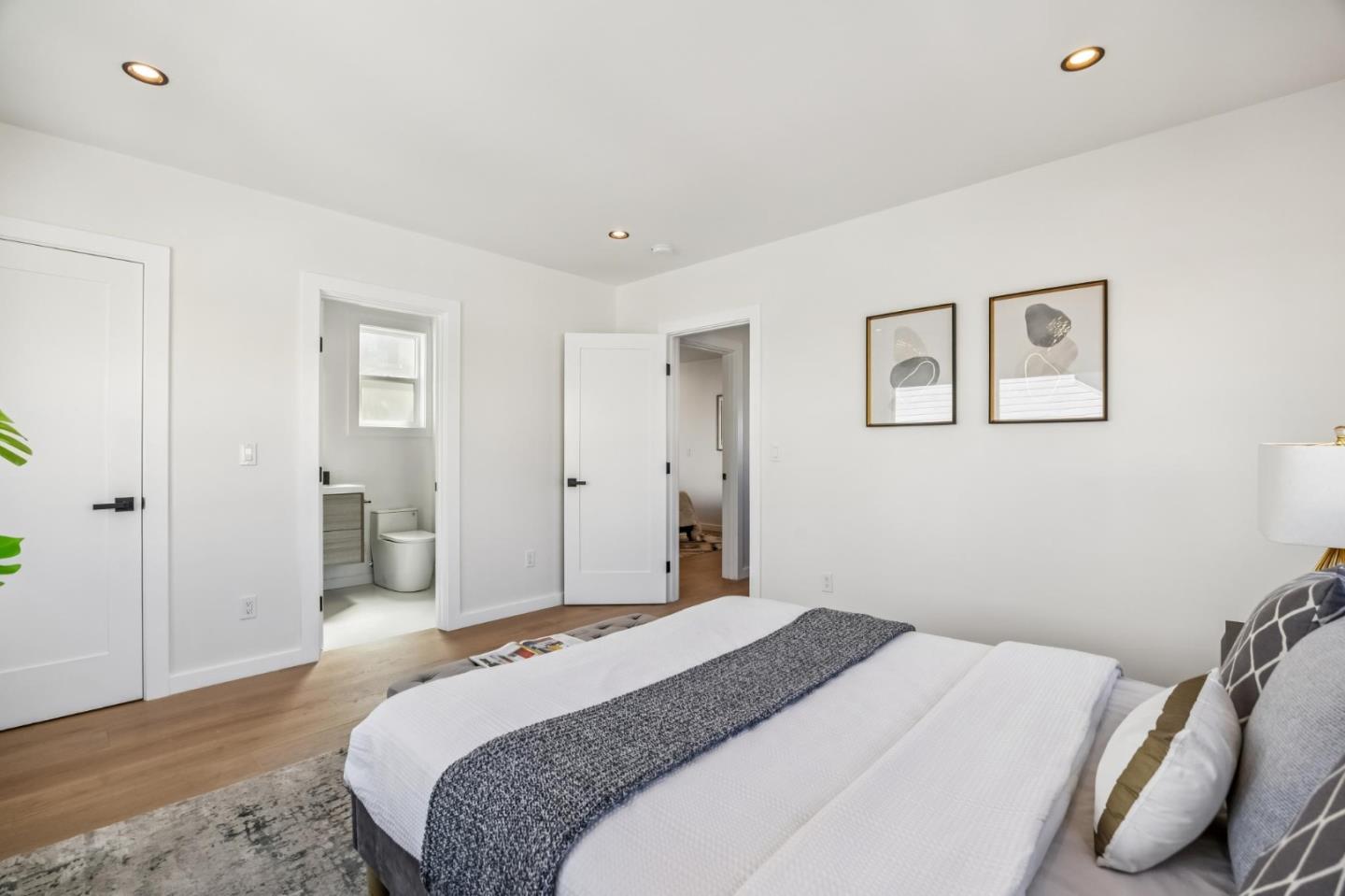 Detail Gallery Image 34 of 80 For 2300 29th Ave, San Francisco,  CA 94116 - 4 Beds | 4 Baths