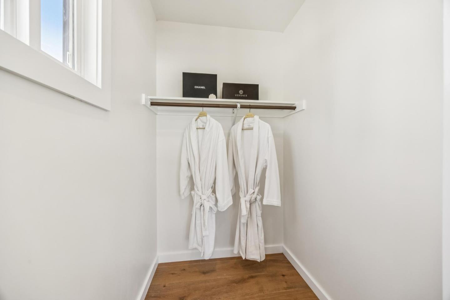 Detail Gallery Image 35 of 80 For 2300 29th Ave, San Francisco,  CA 94116 - 4 Beds | 4 Baths